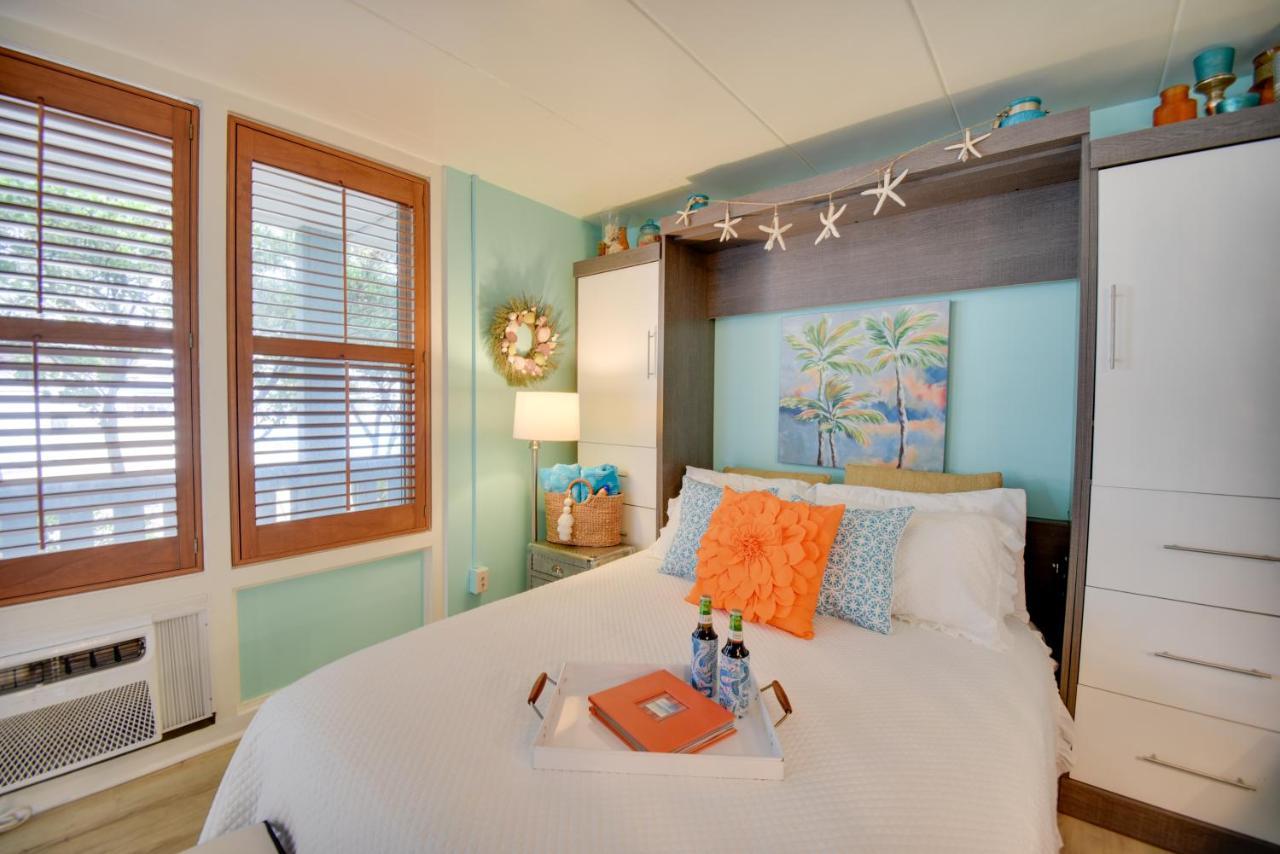 Chic Virginia Beach Retreat - Pool, Steps To Beach Esterno foto